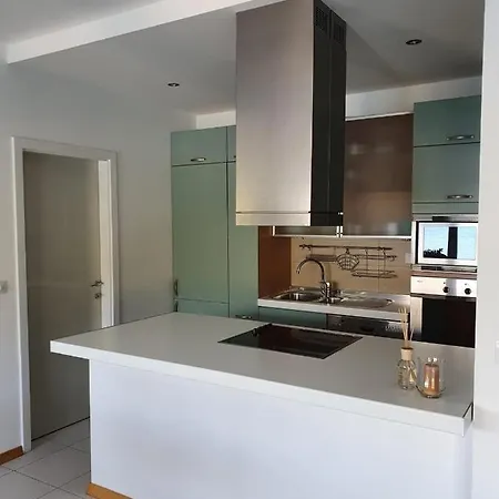 Appartement In With Sea View, Terrace, Wifi, Washing Machine